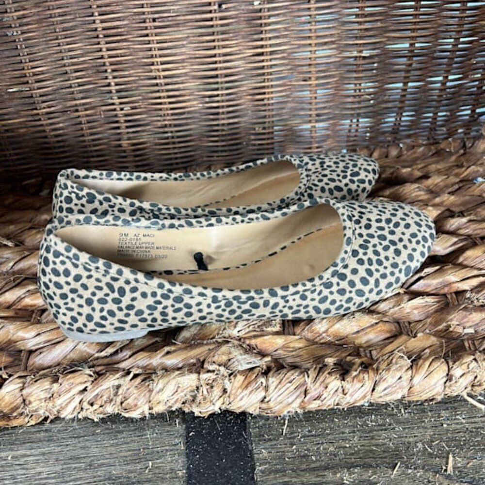 Arizona Jean‎ CO Women's Leopard Print Brilla Ballet Flats Size 9